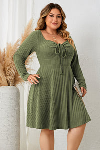 Elsie Plus Size Sweetheart Neck Long Sleeve Ribbed Dress