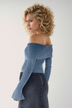 Load image into Gallery viewer, Jasmine Ribbed Off-Shoulder Zip Up Long Sleeve Cardigan
