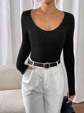 Load image into Gallery viewer, Ren Scoop Neck Long Sleeve Bodysuit
